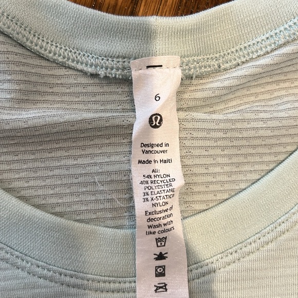 Lululemon Swiftly Tech Short Sleeve Shirt - Picture 2 of 4
